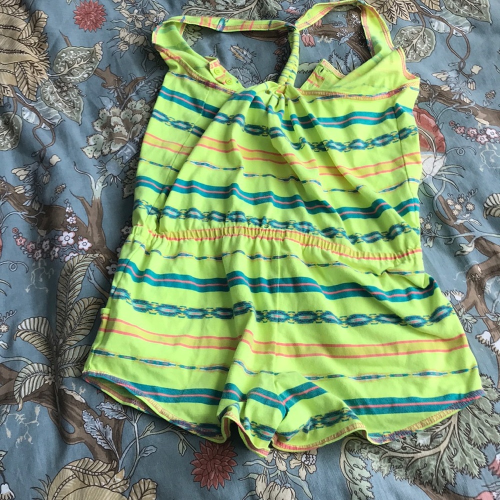 Nike - Picture 2 of 3